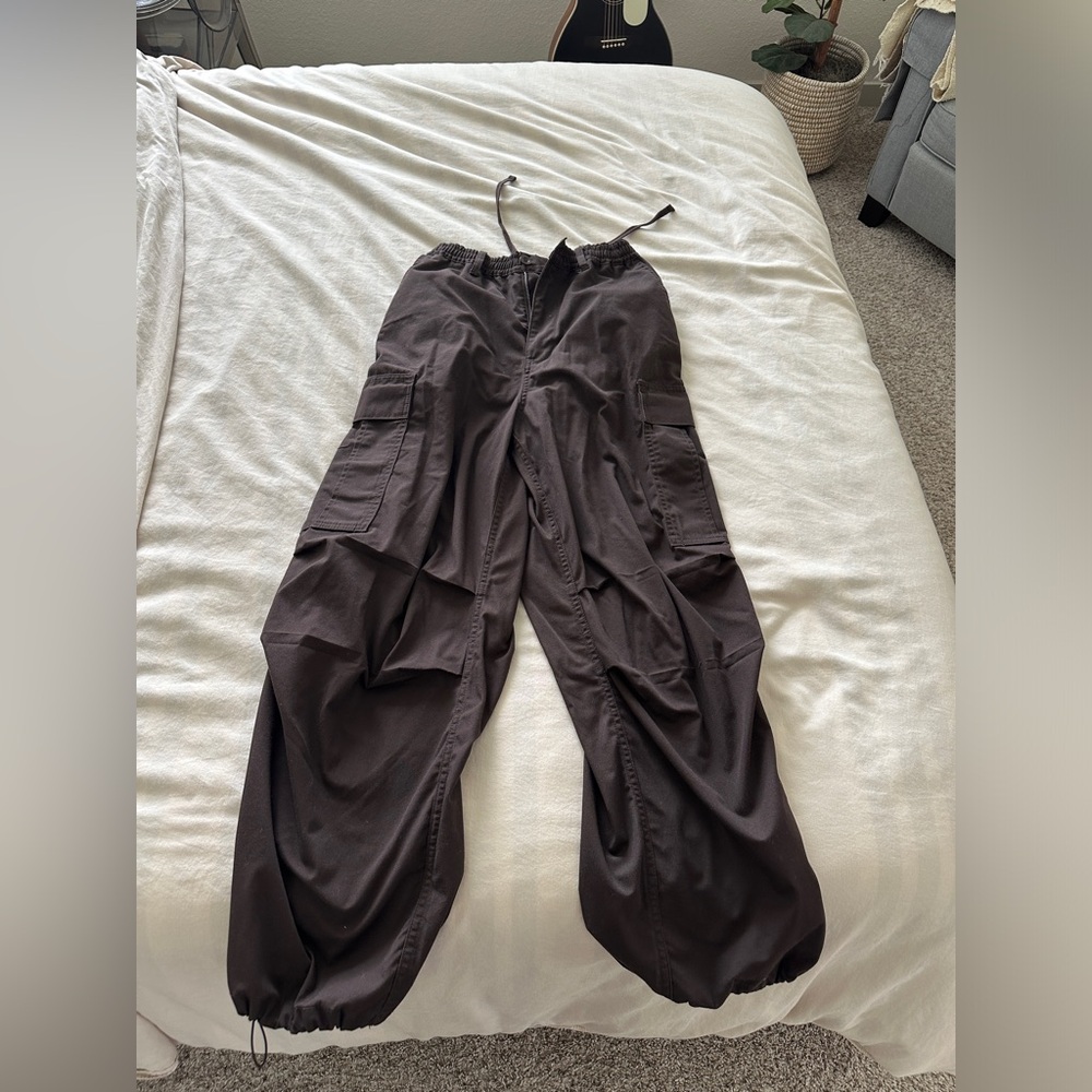 GU Parachute Pants